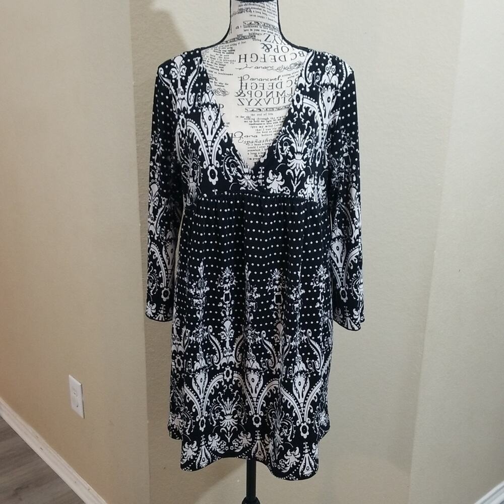CALESAS‎ polka dot dress size medium